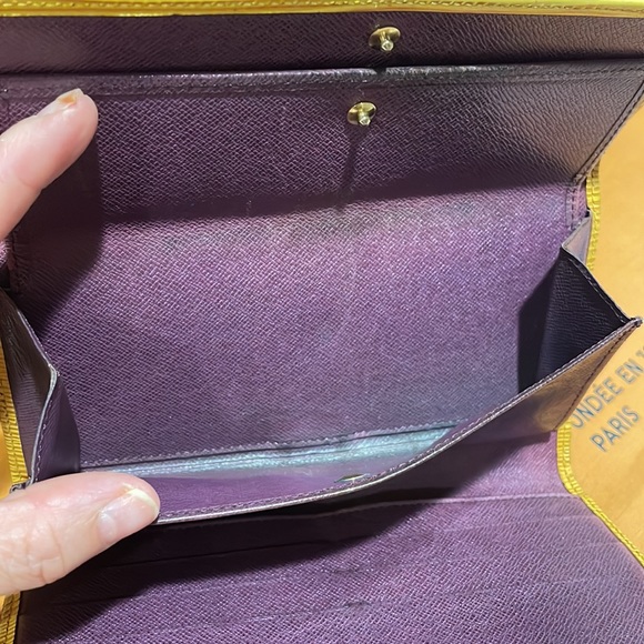 SOLD 💛💛Authentic Yellow Louis Vuitton Trifold Long Wallet - Picture 5 of 16